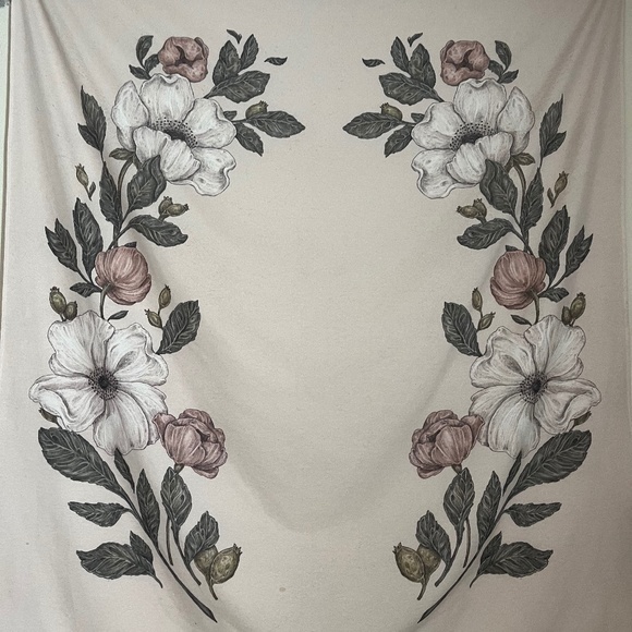 Jessica Roux Art Floral Laurel Tapestry 51x60in - Picture 1 of 1